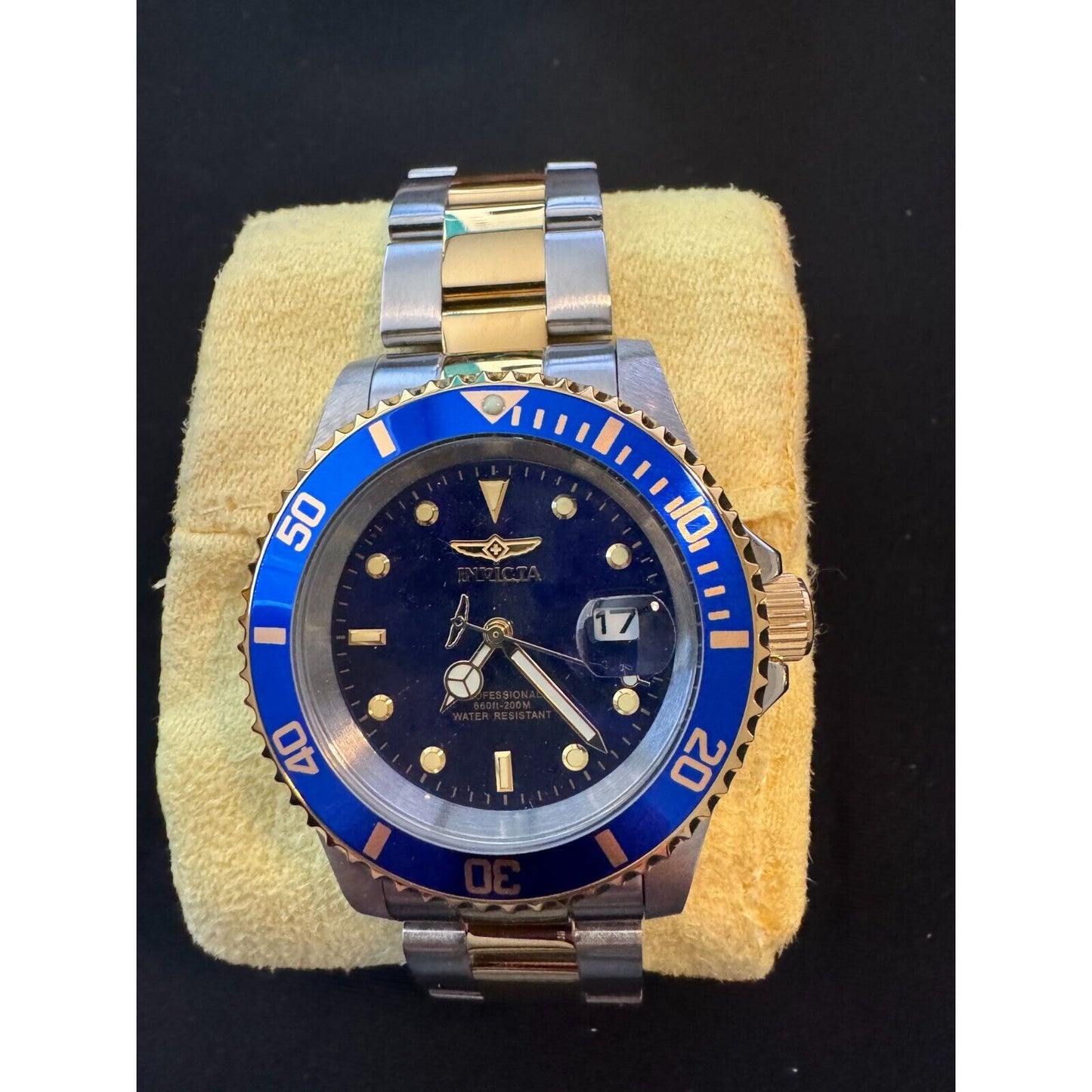 Invicta Pro Diver 26972 Blue Dial Stainless Steel Mens Watch - Need Battery