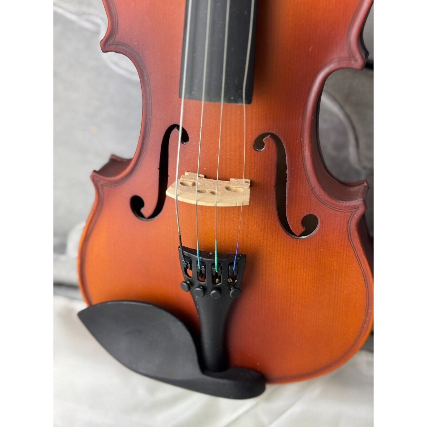 Mendini 4/4MV300 Solid Wood Satin Antique Violin