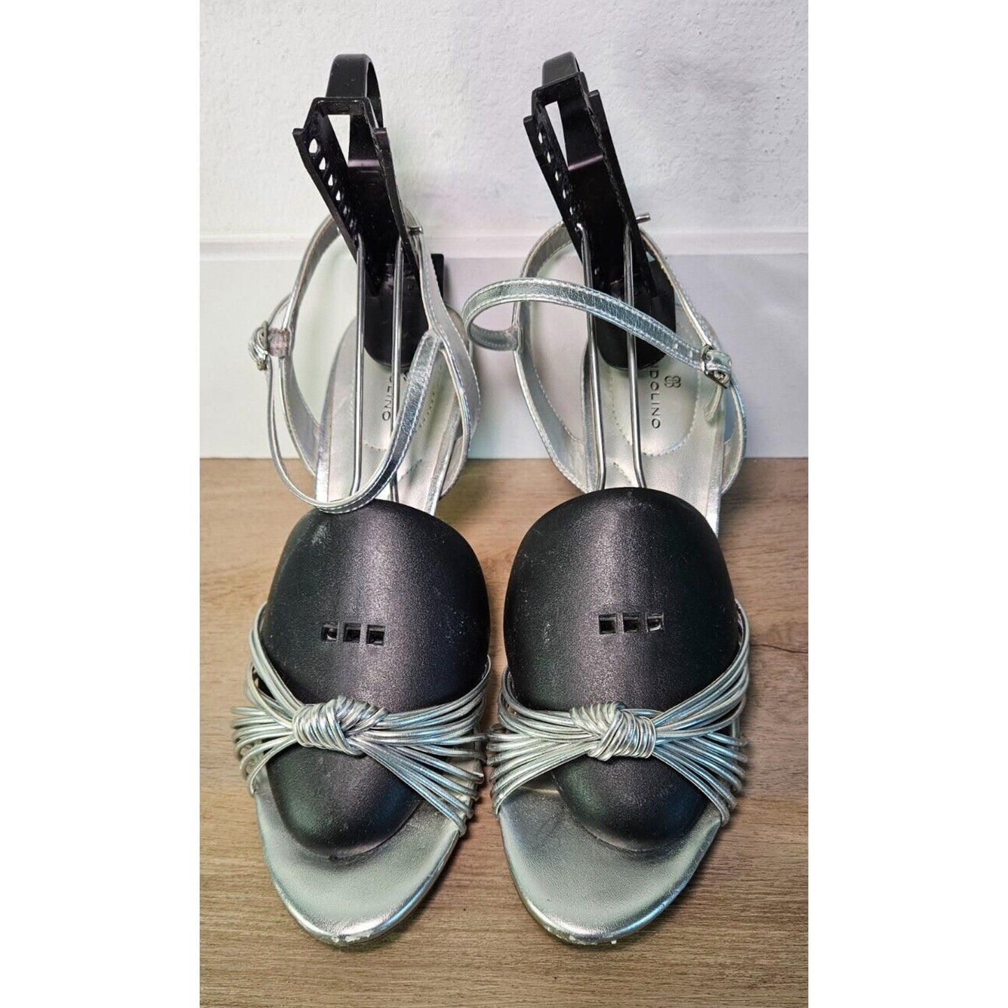 Bandolino Women's Silver Strappy Knot High Heel Sandals Size 9.5M 3.5" Heels