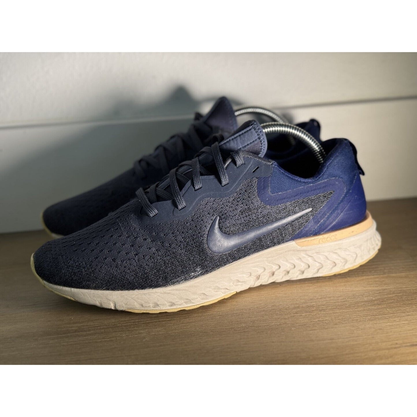 Nike Odyssey React 2 Flyknit Men’s Running Shoes Blue Size 9M (EUR 42.5)