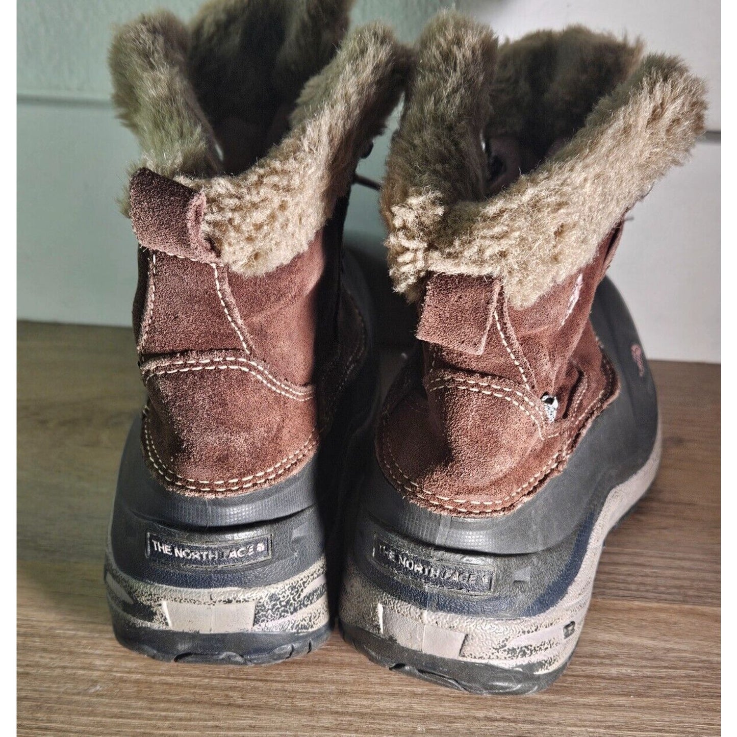 The North Face Girls' Chilkat Lace II Winter Boots Size 5 - Waterproof/Insulated