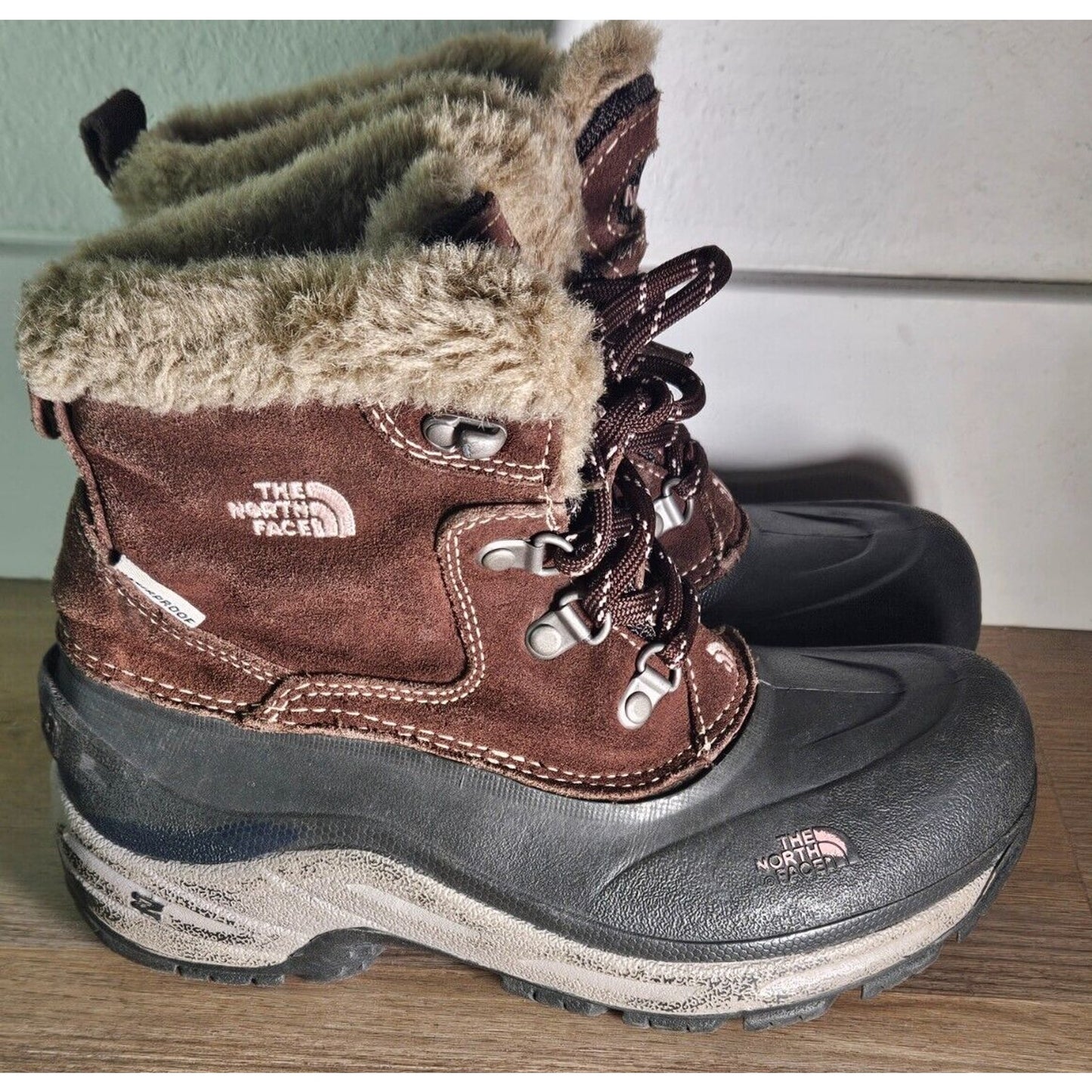 The North Face Girls' Chilkat Lace II Winter Boots Size 5 - Waterproof/Insulated