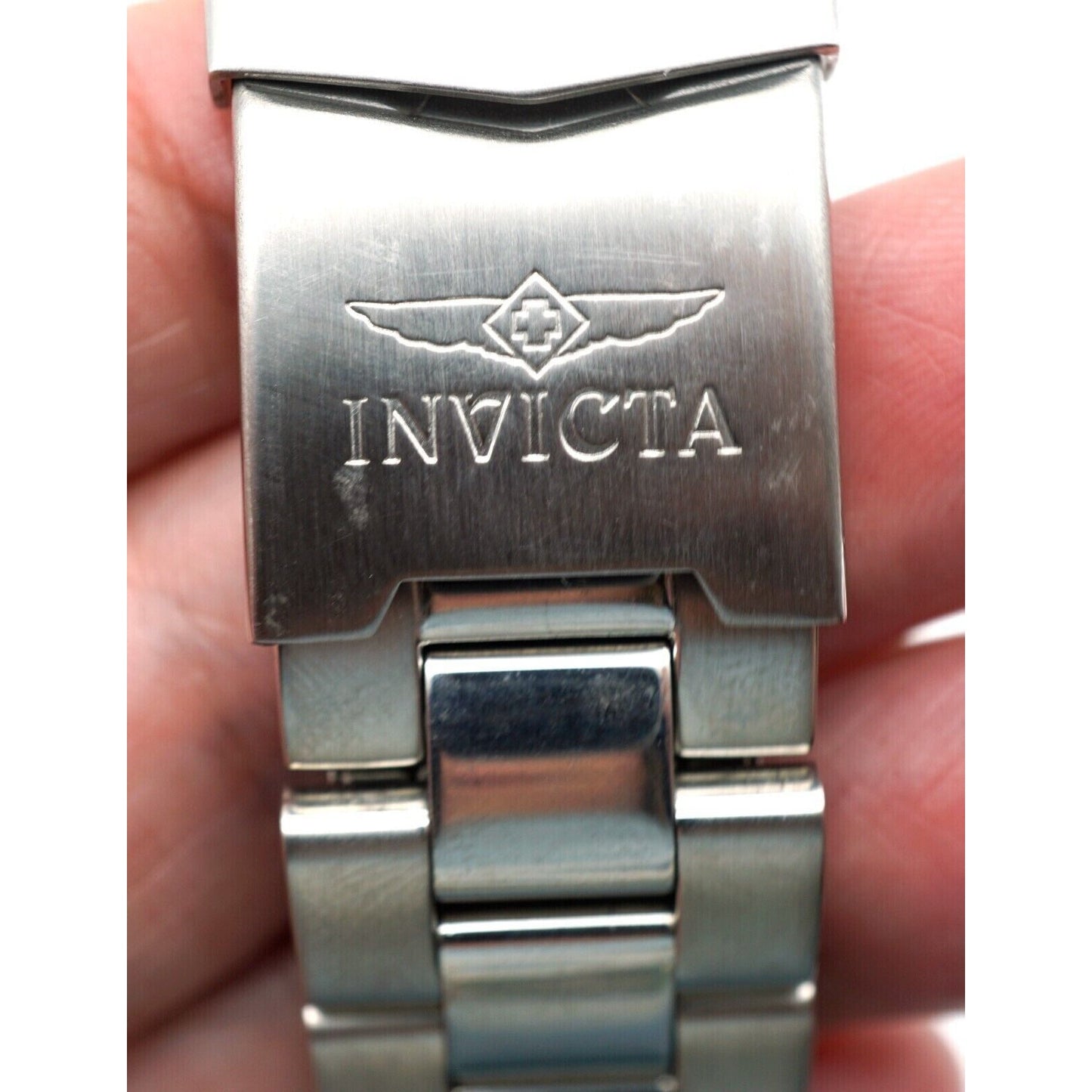 Invicta Pro Diver Men's Watch Model 6065 200m Water Resistant - Need Battery