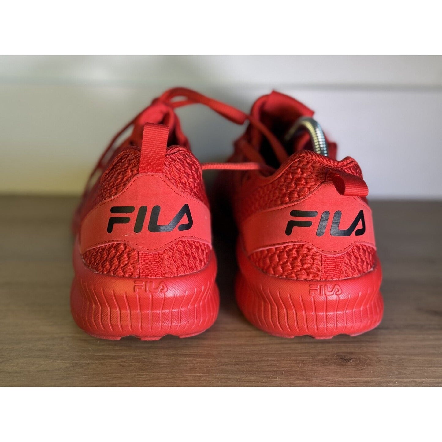 Fila Men's Lace-Up Sneakers Size 11.5 - Breathable Mesh Upper & EVA Sole