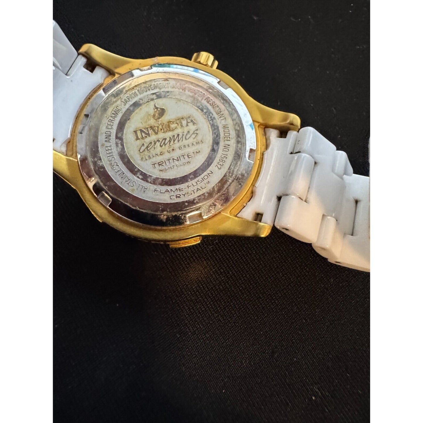 Invicta Ceramics Model 15832 – Tritnite Night Glow – Gently Used – Needs Battery