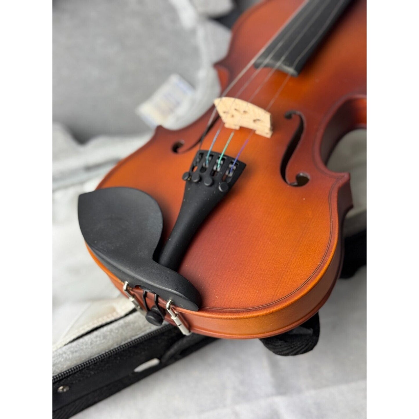 Mendini 4/4MV300 Solid Wood Satin Antique Violin