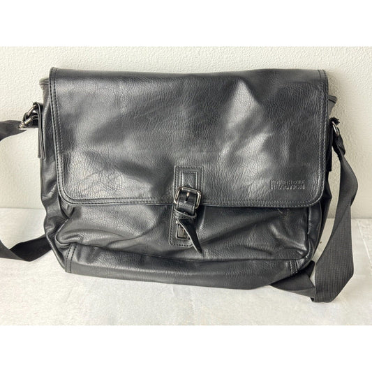 Kenneth Cole Reaction Black Leather Messenger Bag