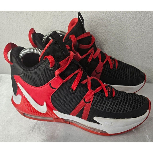 Nike LeBron Witness 7 Basketball Shoes Black Red White Size 6.5 (Women's 8)