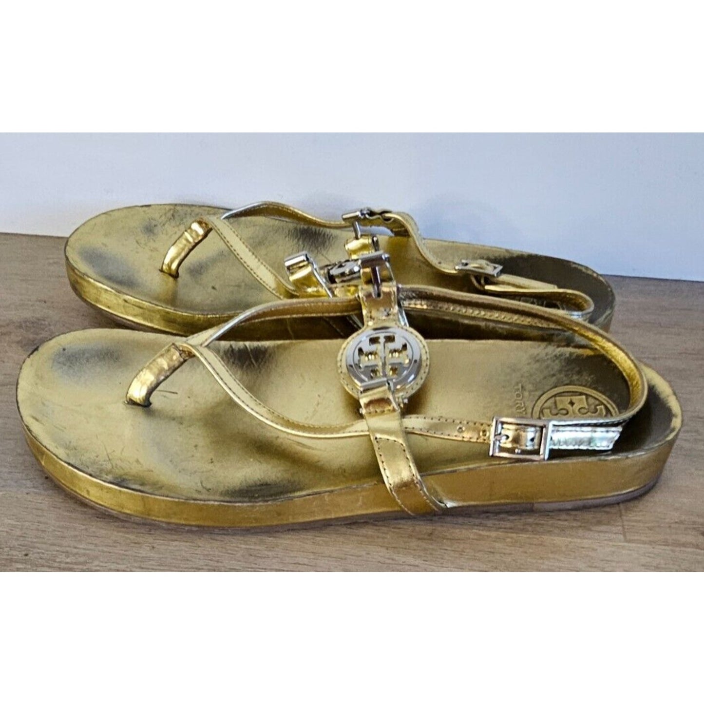 Tory Burch Gold Miller Sandals Women’s Size 7.5 Metallic Leather Thong Flats