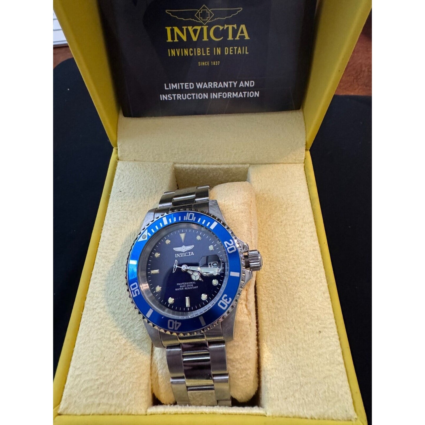 Invicta Pro Diver 26972 Blue Dial Stainless Steel Mens Watch - Need Battery