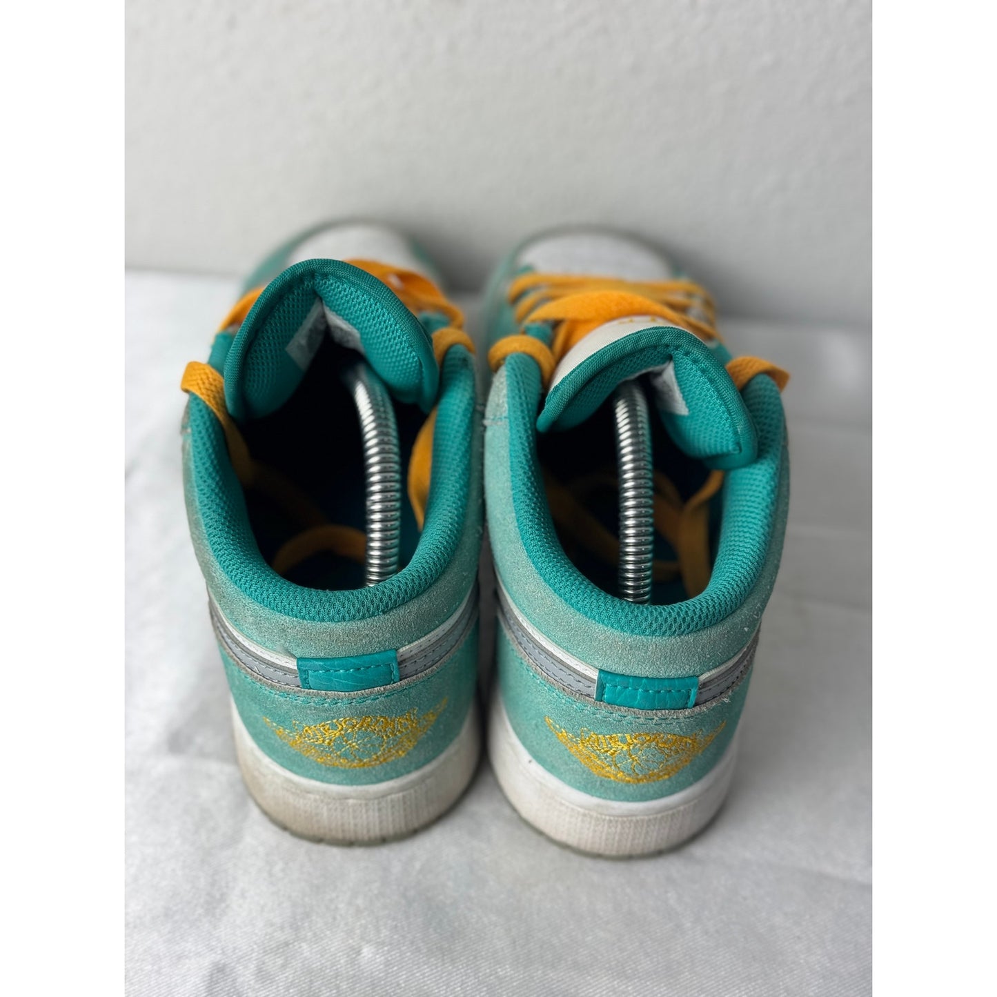 Nike Air Jordan 1 Low SE GS New Emerald White Teal Gold 5.5 Women's Sneakers