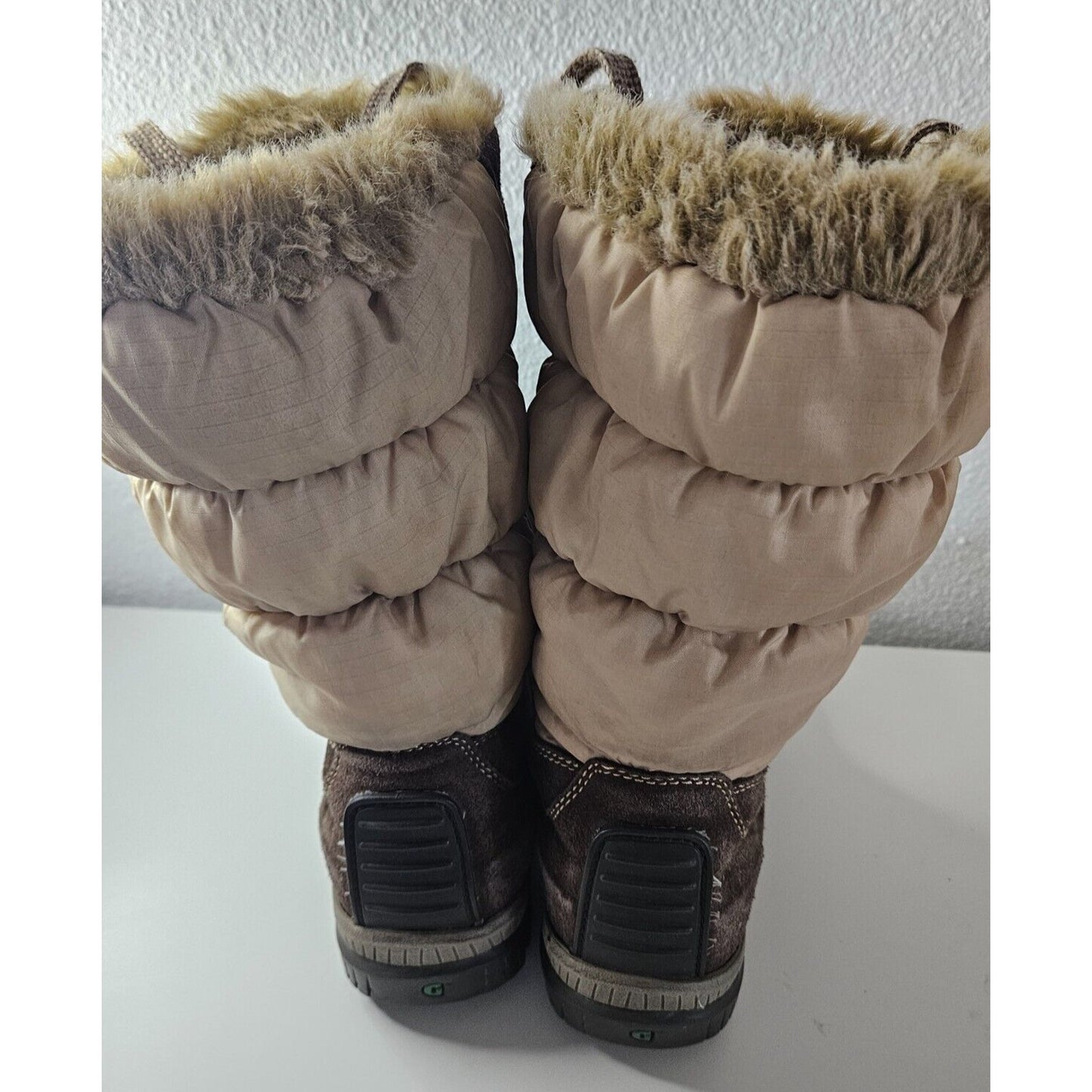 Timberland Women's 7.5 Mount Hope Mid Leather & Fabric Waterproof Snow Boots