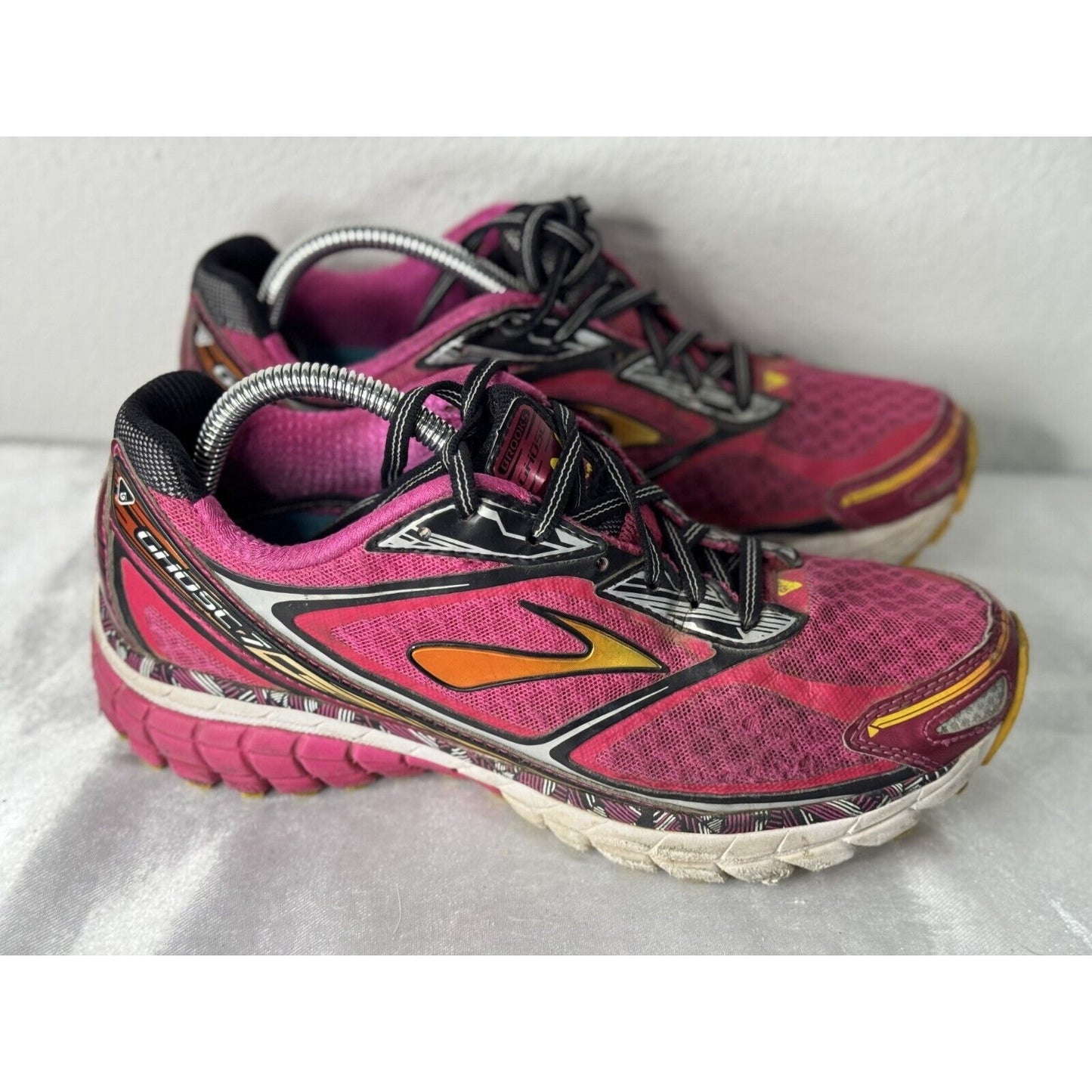 Brooks Ghost 7 Women’s Size 8 Pink Yellow Running Shoes Lightweight Cushioned