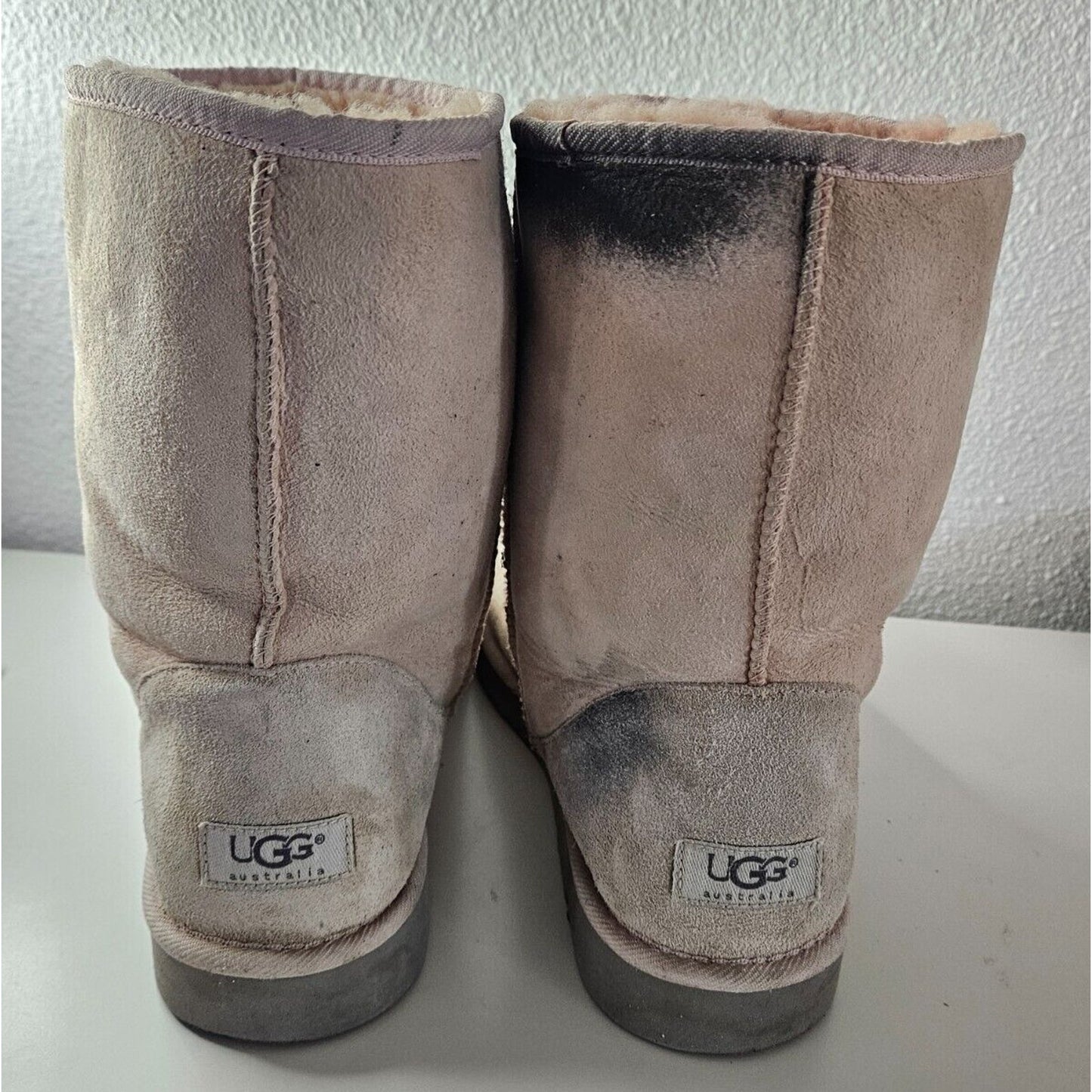 UGG Classic Short II Chestnut Boots Womens Size 10 NICE