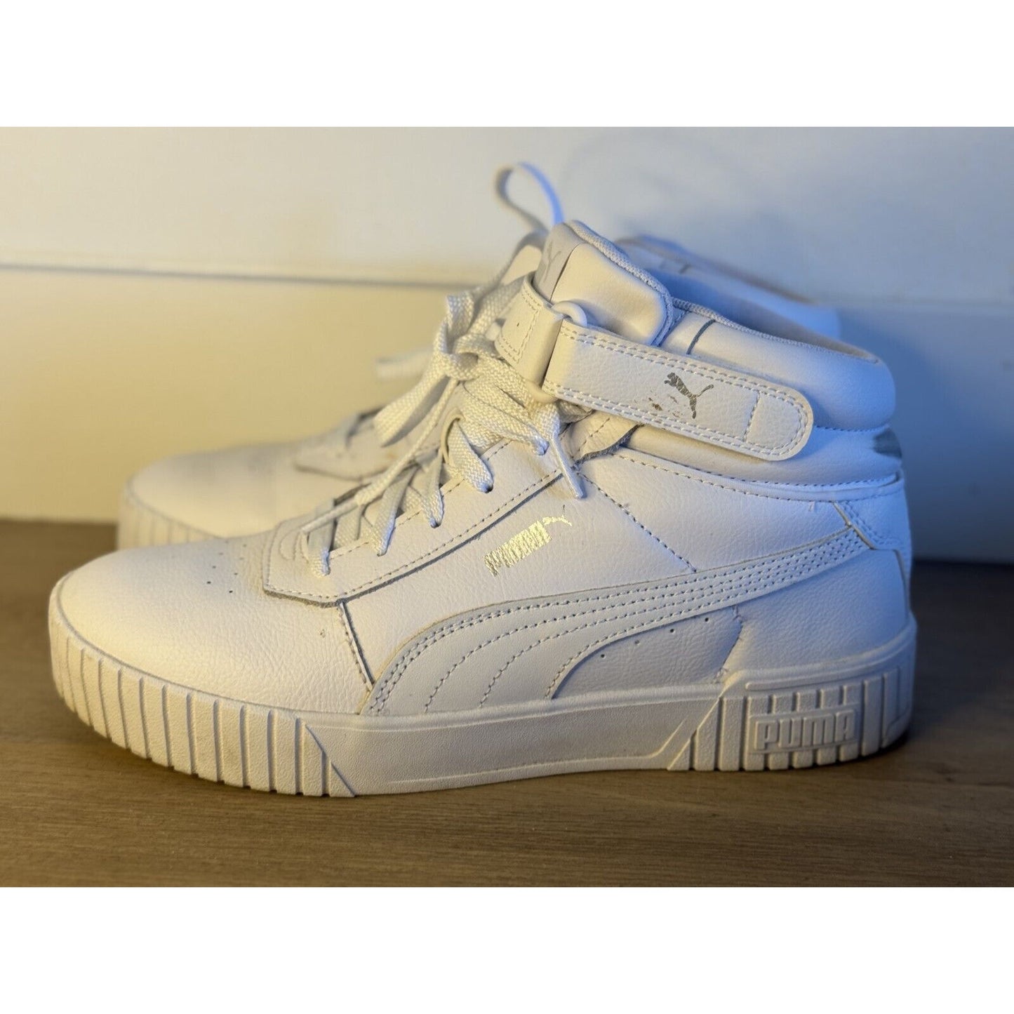 PUMA Rebound LayUp Lo Street Women’s Sneakers – Size 10 – White Retro Basketball