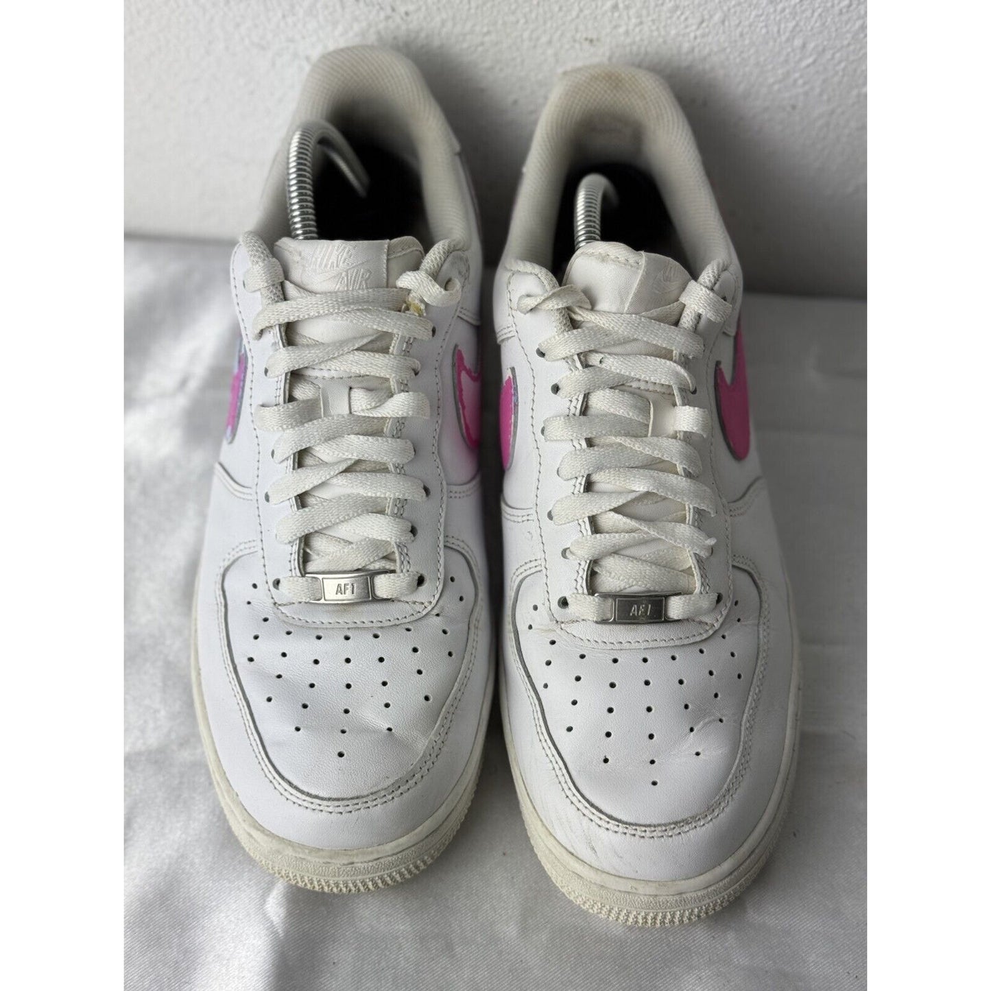 Nike Air Force 1 '07 Low Men’s Size 10 White Pink Camo Swoosh Sneakers