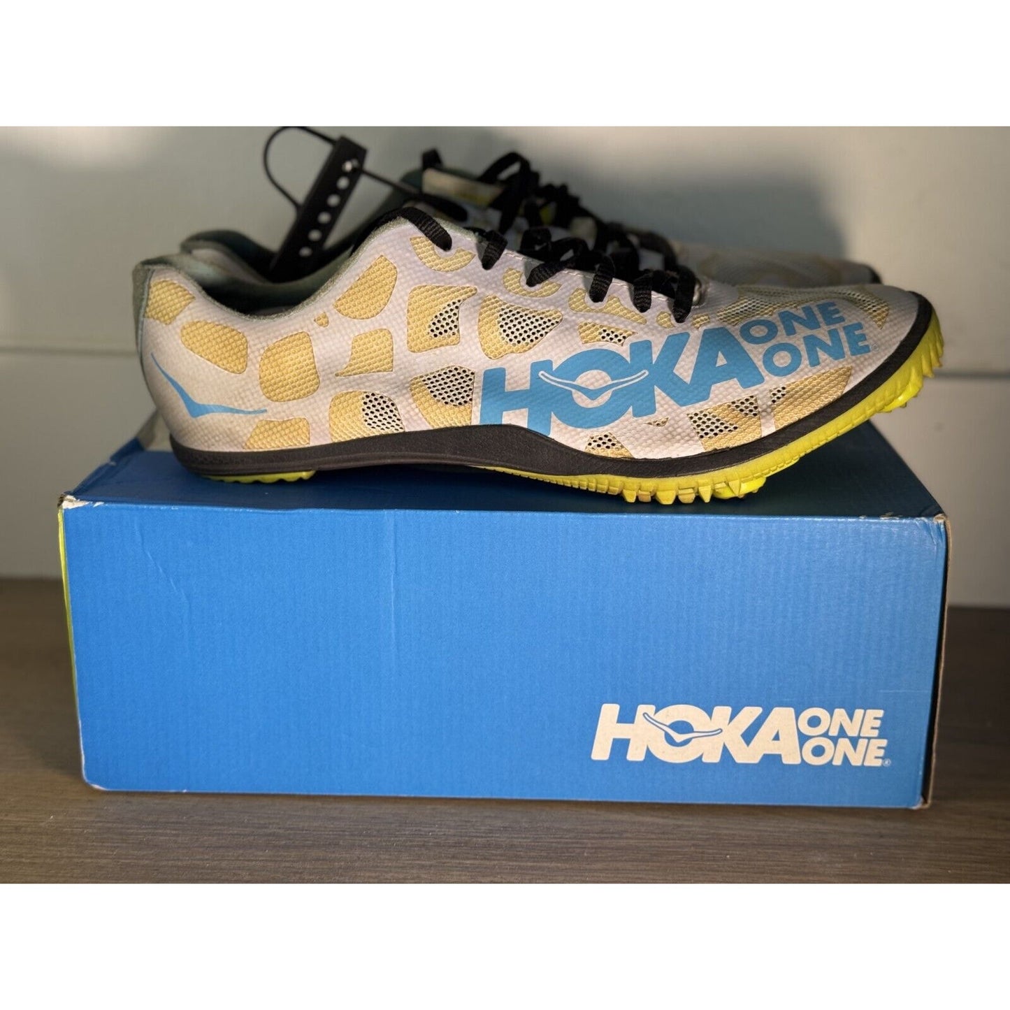 Size 10.5 - Hoka One One Crescendo MD Black White