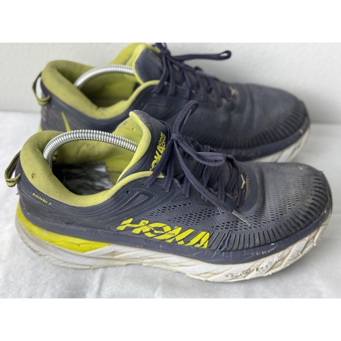 Hoka One One Bondi 7 Men’s Running Shoes Size 11.5 Black/Yellow