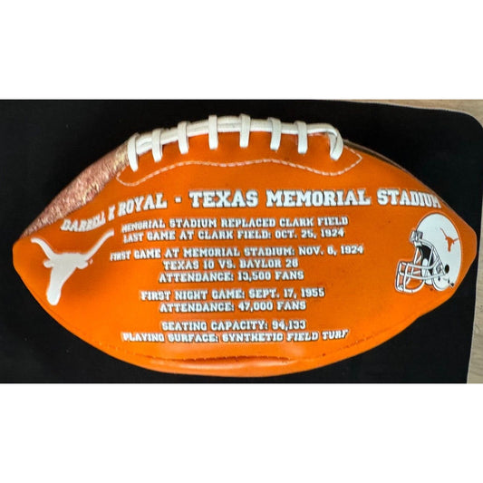 Commemorative 2005 Darrell K. Royal University of Texas Football – 4-Time Nation