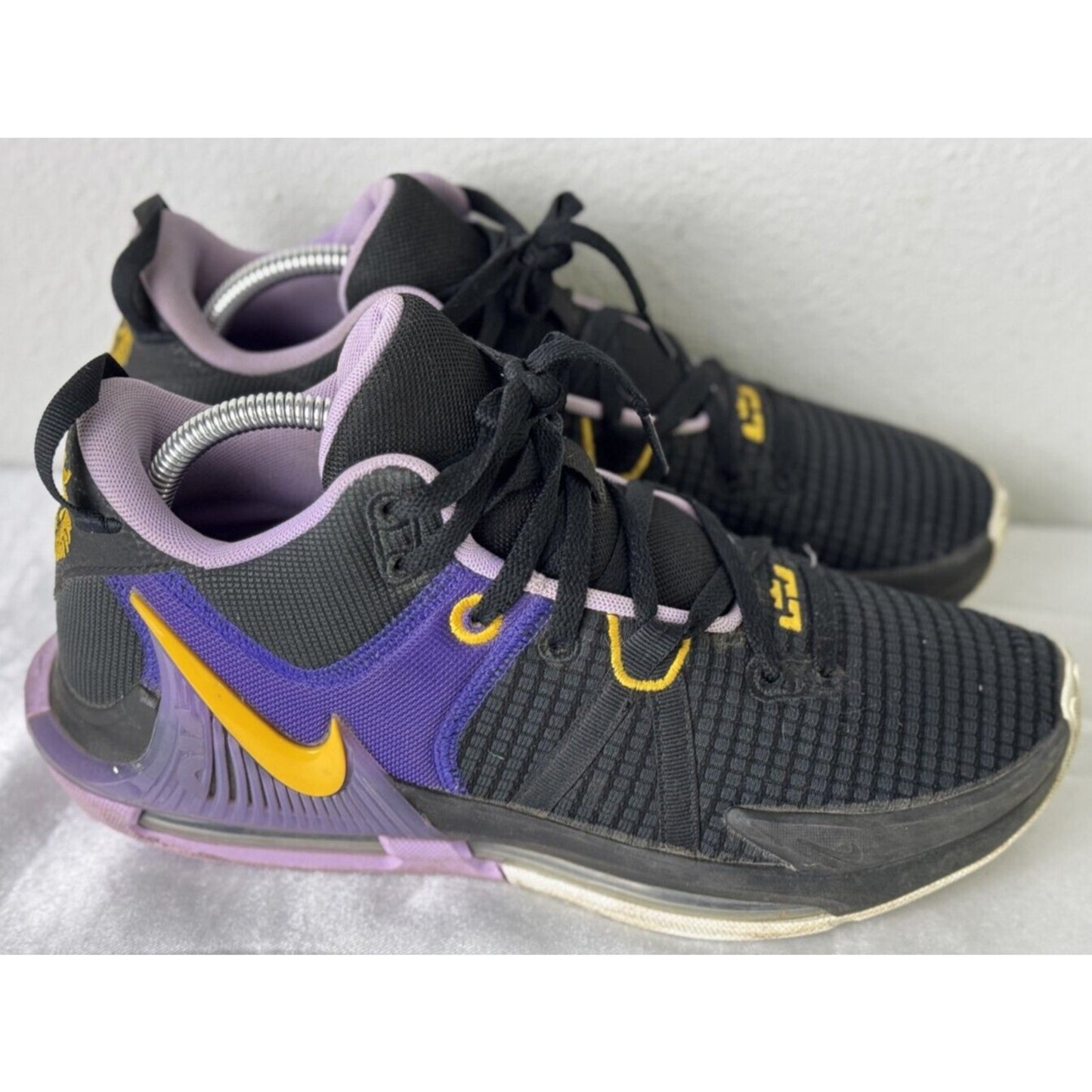 Size 9.5 - Nike LeBron Witness 7 Lakers Men's Basketball Sneakers