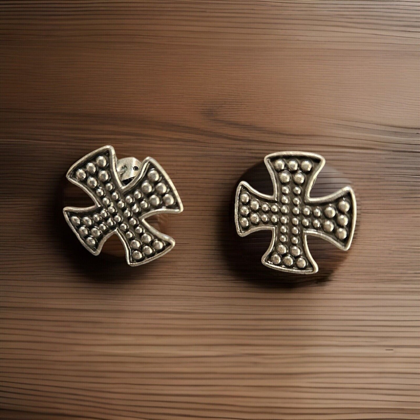 Titanium Steel Cross Stud Earrings for Men & Women, Unisex Cross Earrings