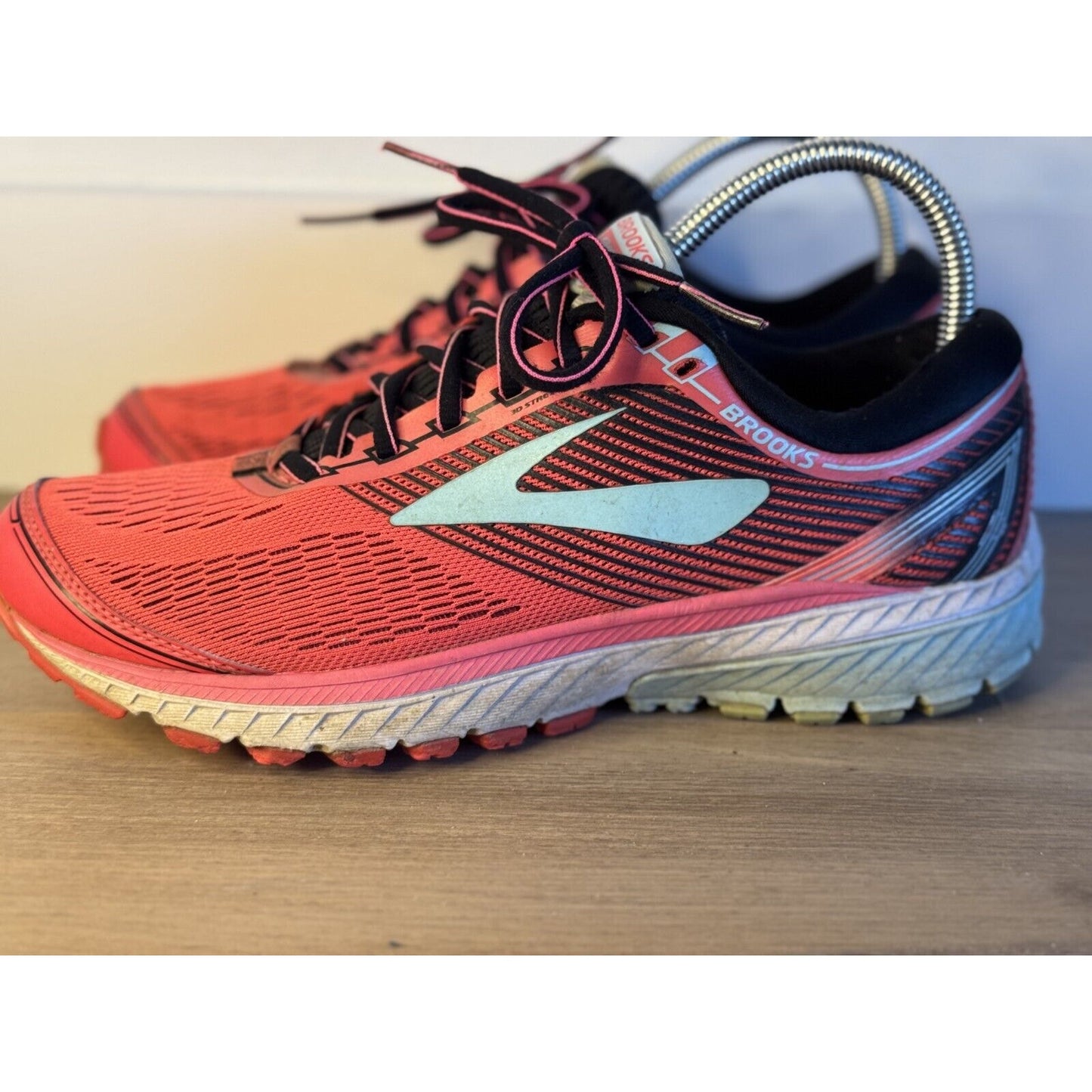 Brooks Ghost 10 Women’s Running Shoes – Size 9 – Pink Peacock – Comfort