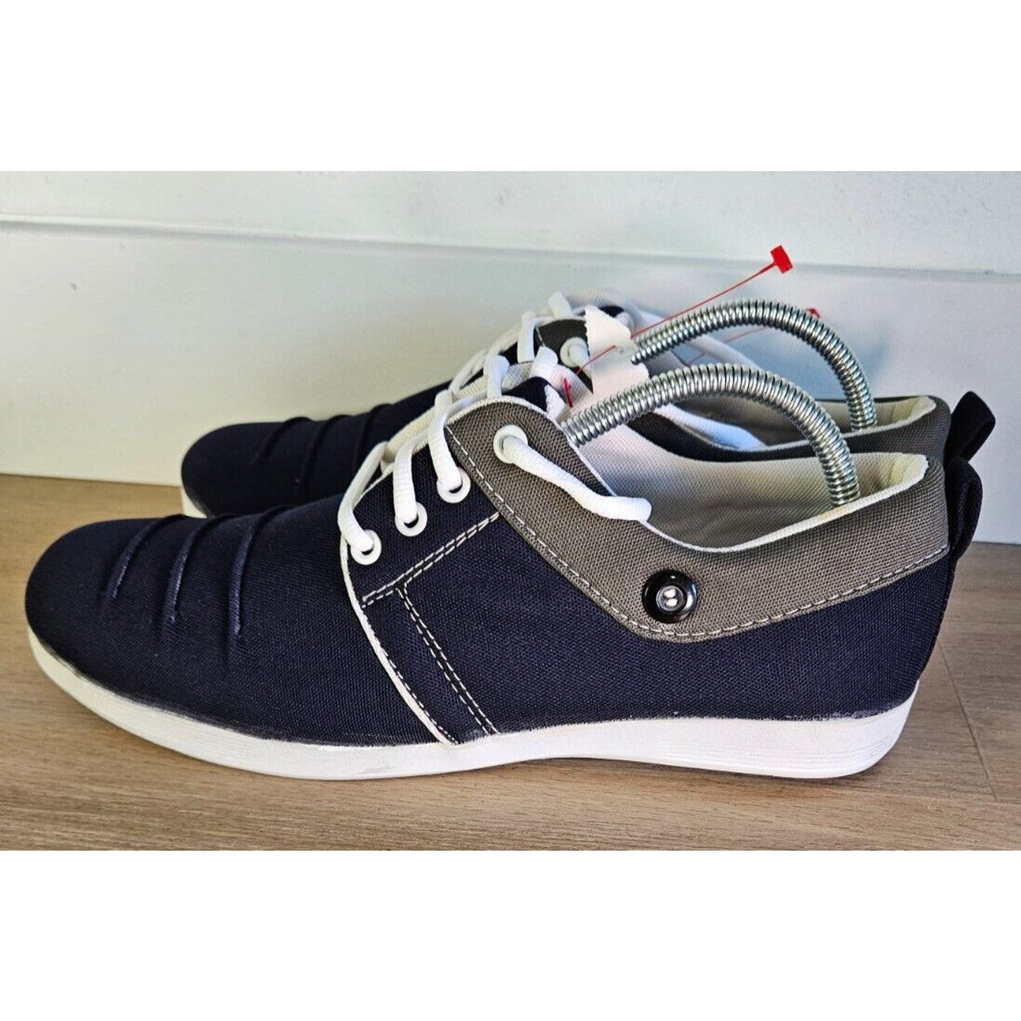 Xero Shoes Hana Men's Casual Sneakers Navy Canvas Size 9 Minimalist Lightweight