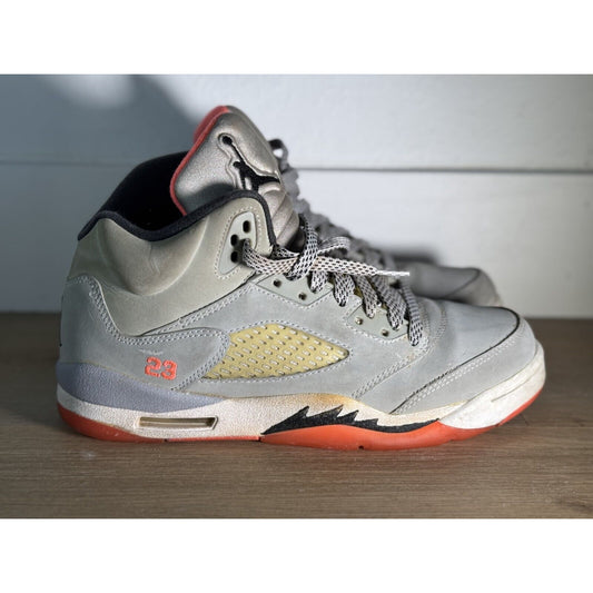 Air Jordan 5 Retro "Wolf Grey" Size 6.5Y - 2014 Release - Gray/Orange