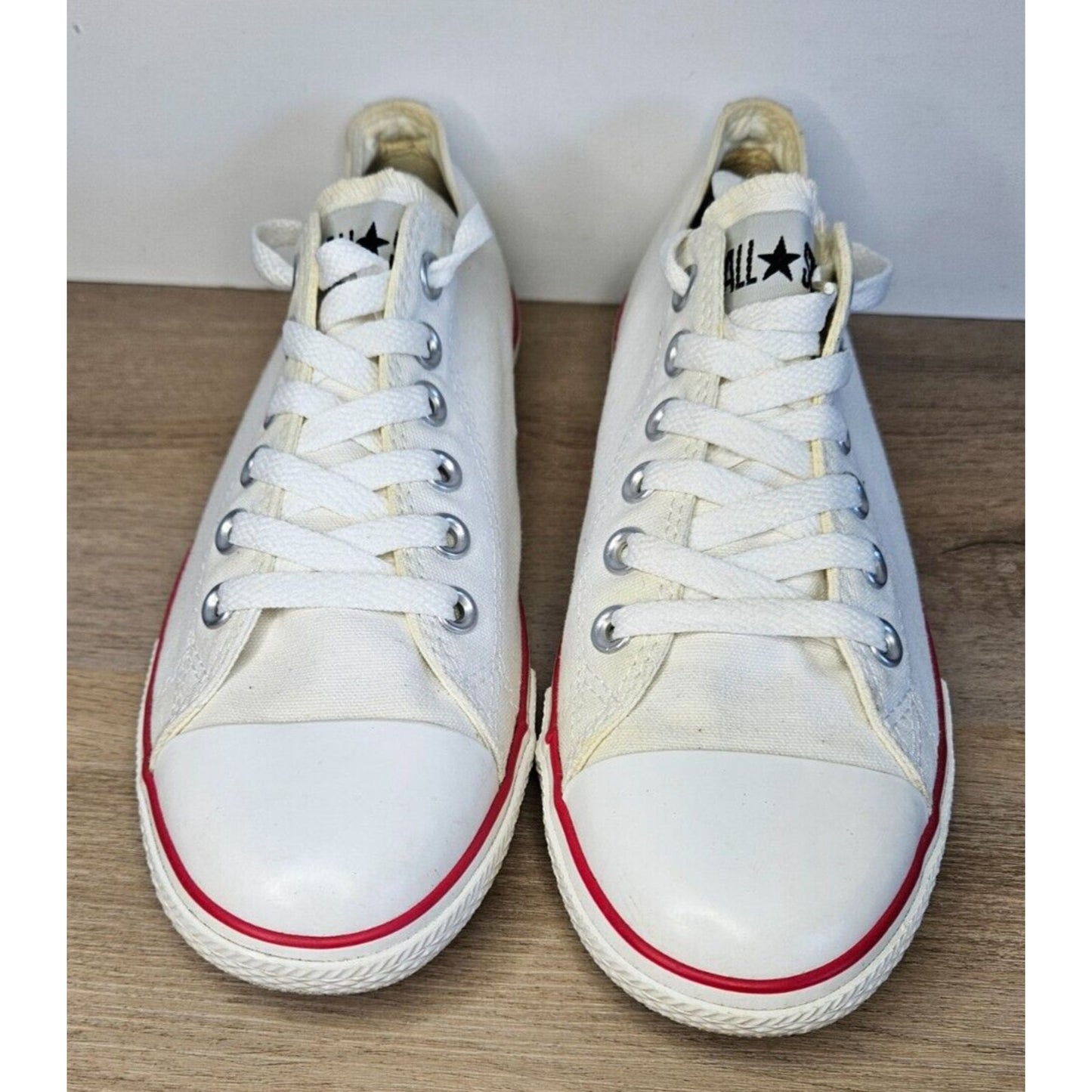 Converse Chuck Taylor All Star Low Top Sneakers White Red Stripe Size 8 Unisex