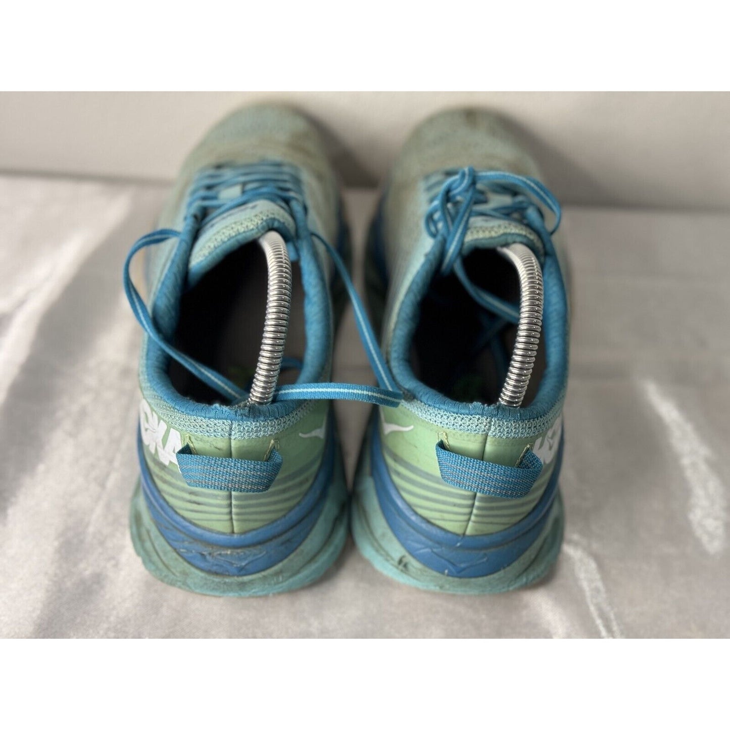 HOKA ONE ONE Arahi 4 Women’s Size 9.5 Turquoise Blue Lightweight Running