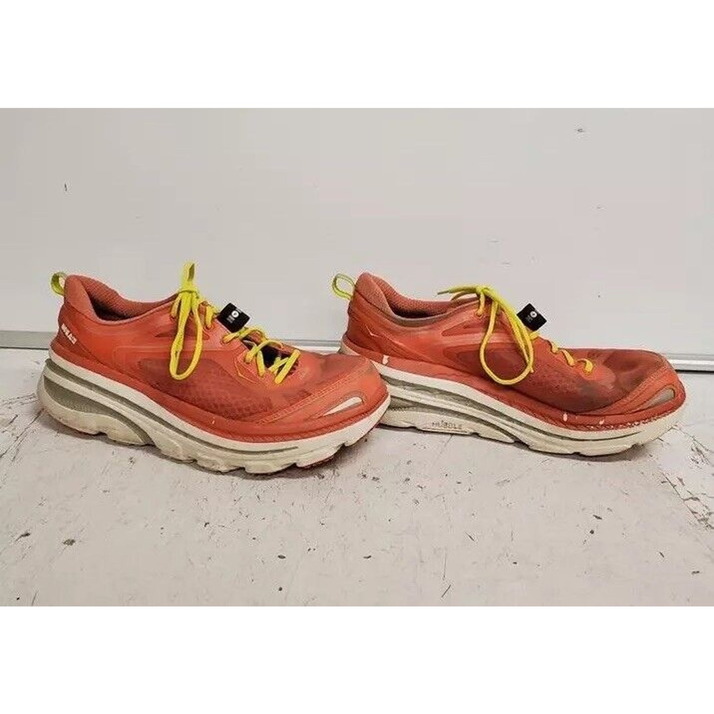 Hoka One One Women’s Bondi 3 Coral Running Shoes – Size 11