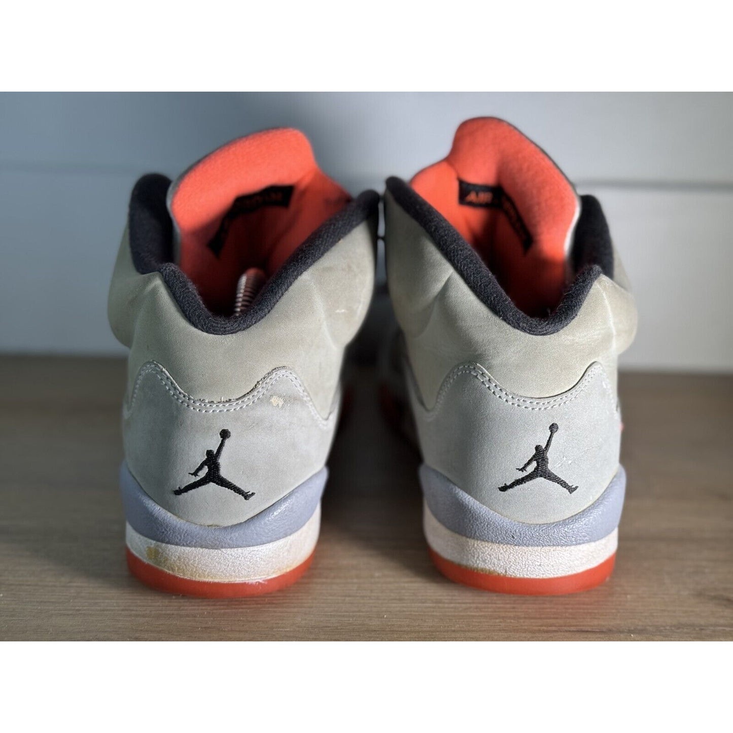 Air Jordan 5 Retro "Wolf Grey" Size 6.5Y - 2014 Release - Gray/Orange