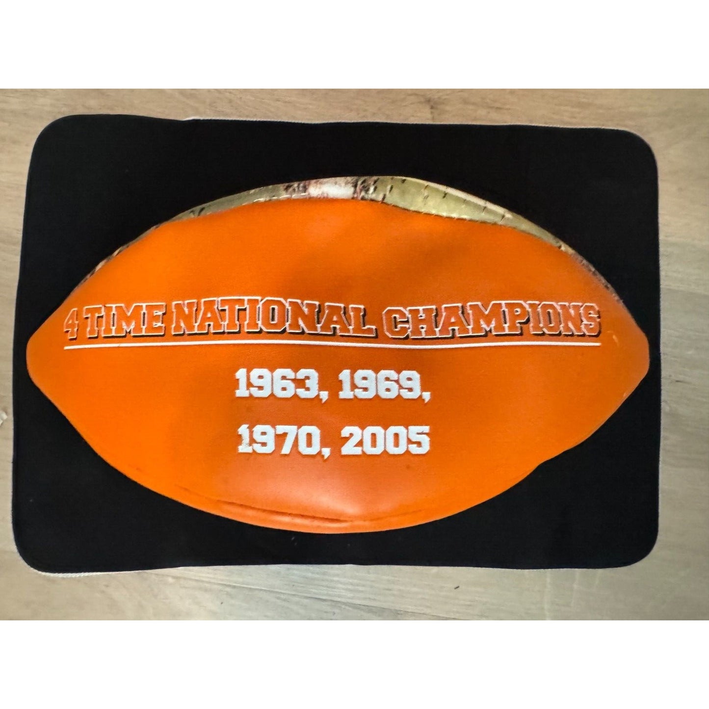 Commemorative 2005 Darrell K. Royal University of Texas Football – 4-Time Nation